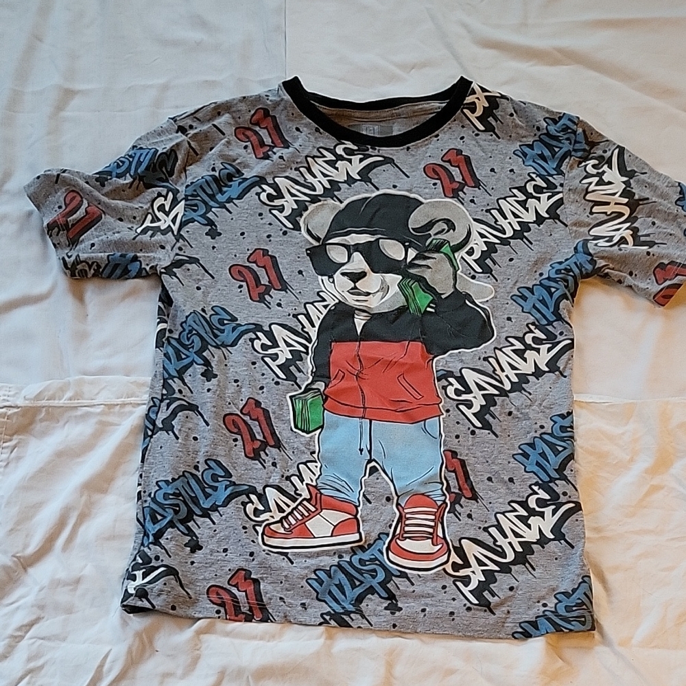 Hustle Gang Gray Tee with Panda and Street Art